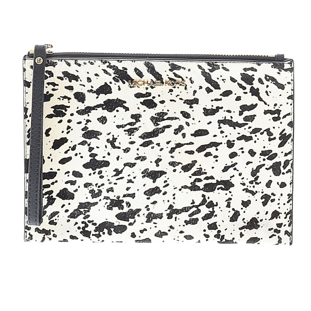 MICHAEL Michael Kors 100% Dyed Cow Leather Wristlet EUC